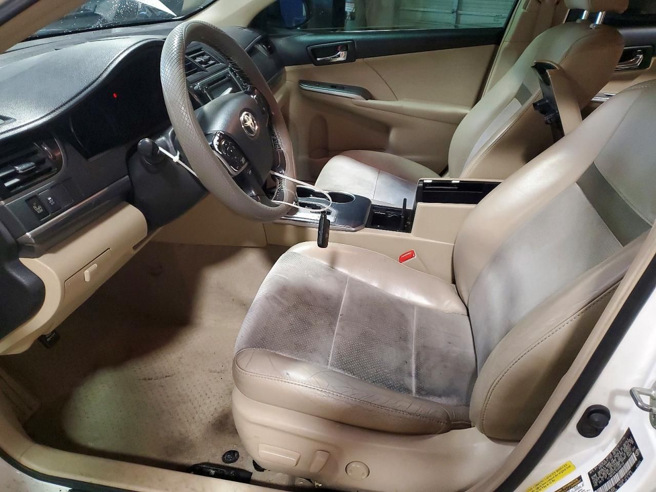 2014 Toyota Camry Hybrid