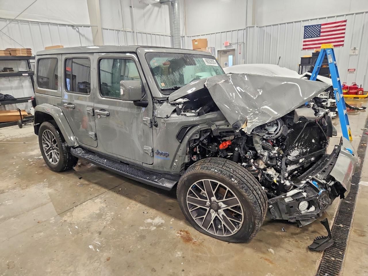 2023 Jeep Wrangler Sahara 4XE