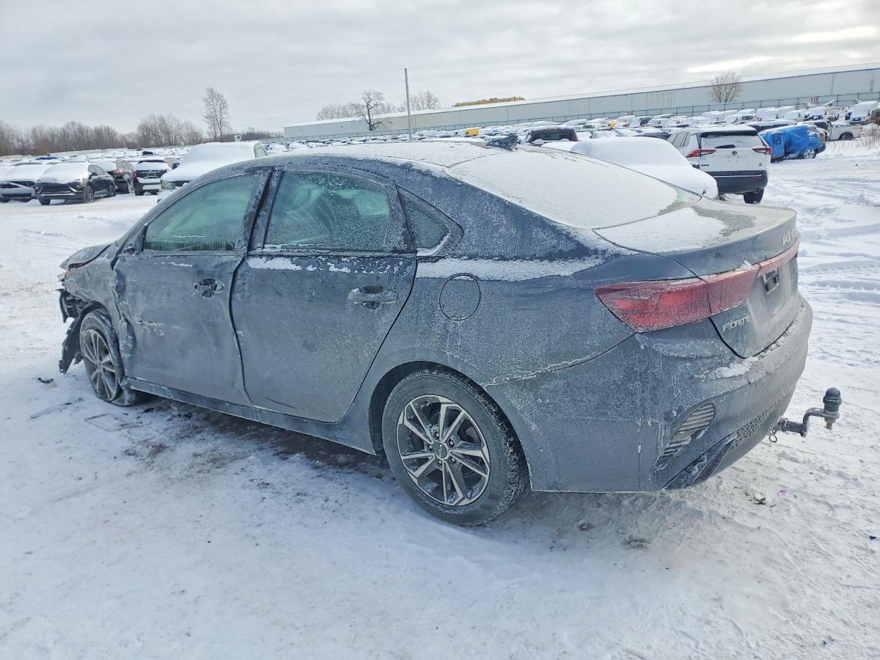 2023 KIA Forte lx