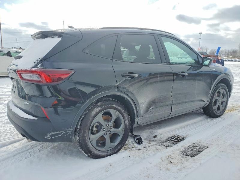2025 Ford Escape st Line