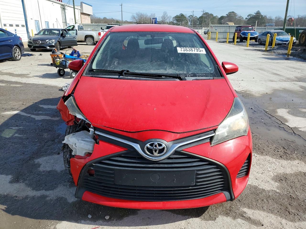 2016 Toyota Yaris l