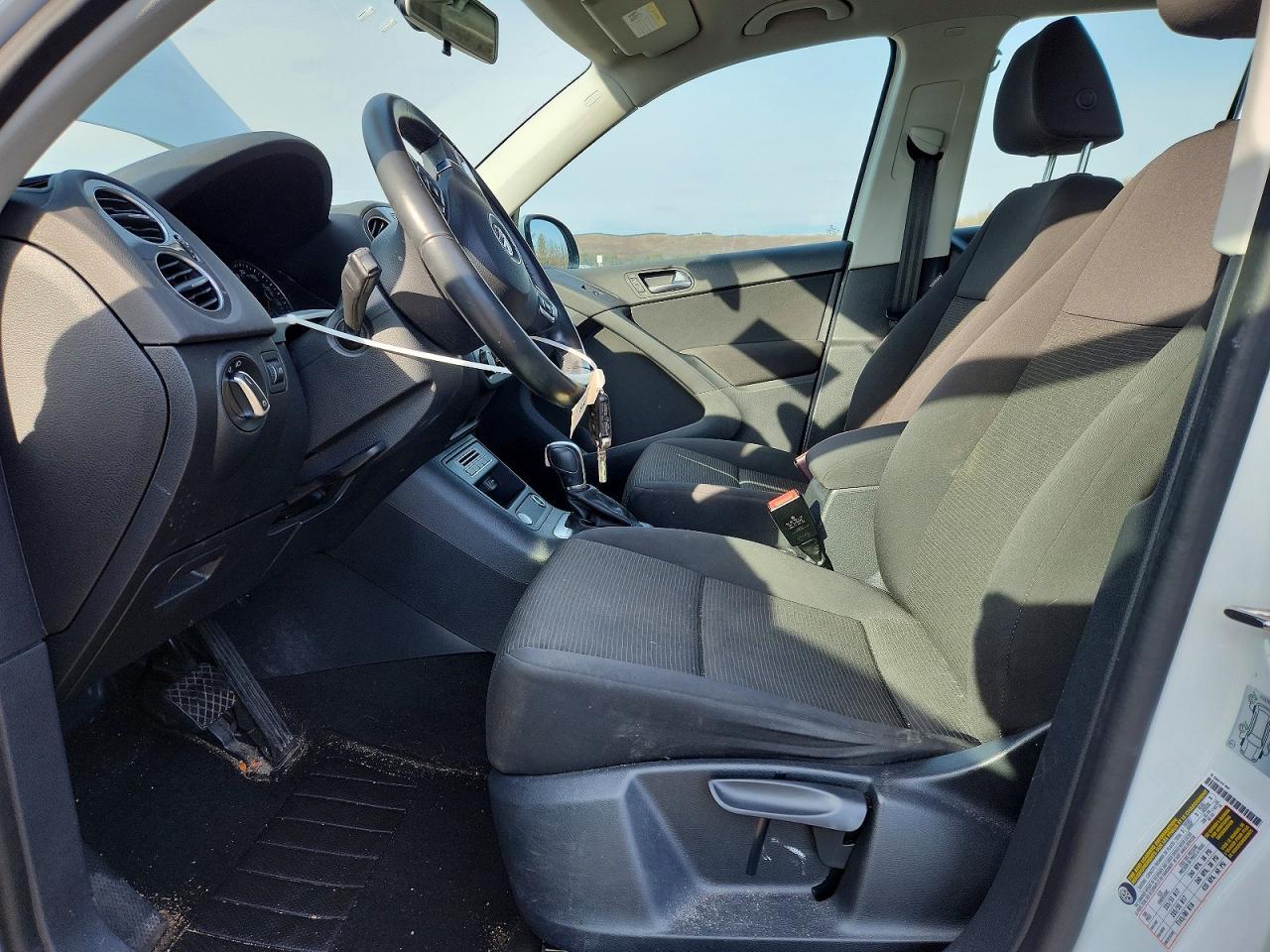 2017 Volkswagen Tiguan s