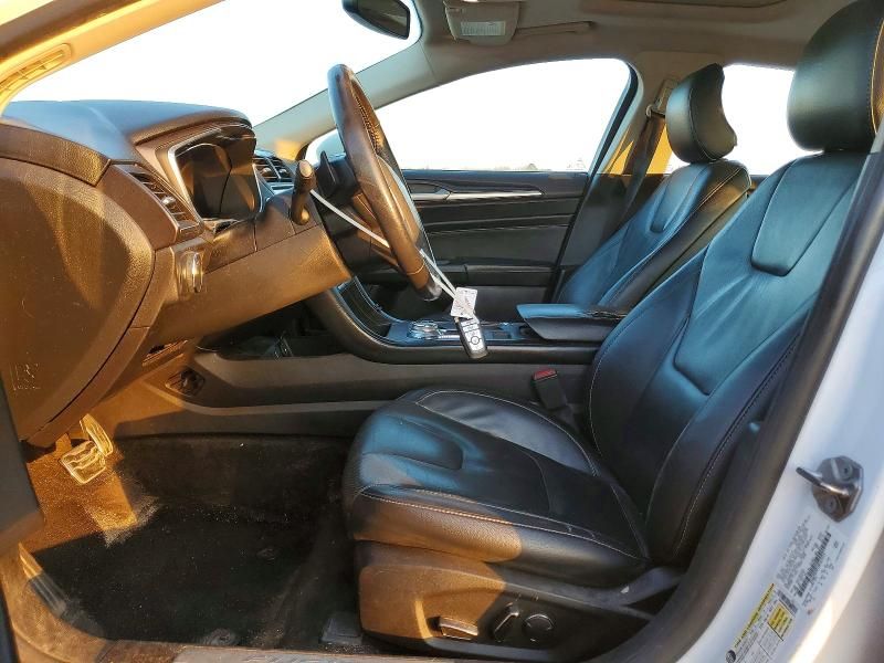 2018 Ford Fusion Titanium/platinum