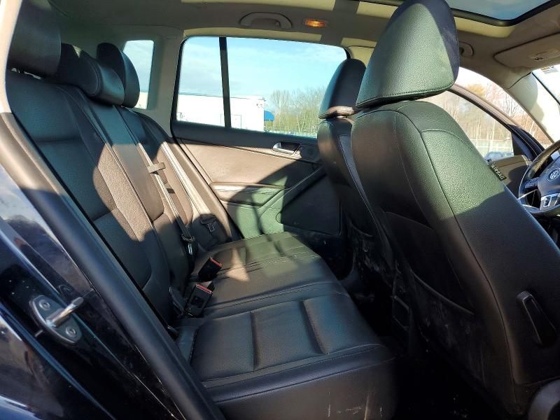 2016 Volkswagen Tiguan s