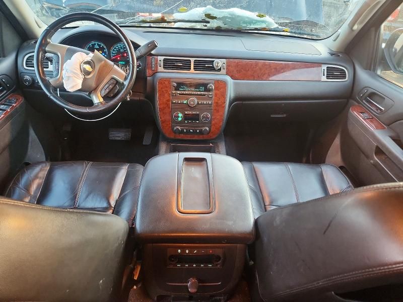 2014 Chevrolet Suburban K1500 lt