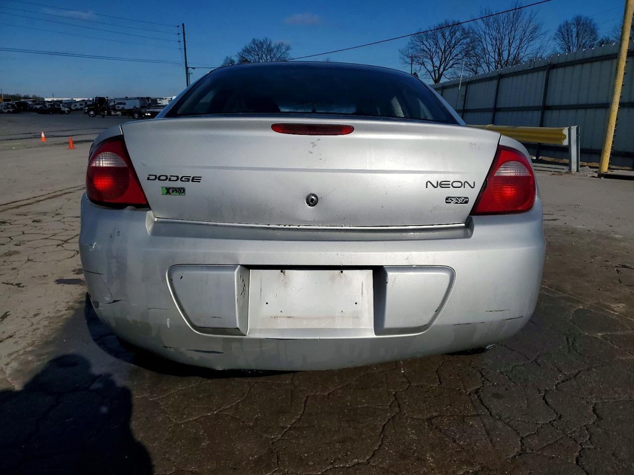 2005 Dodge Neon sxt