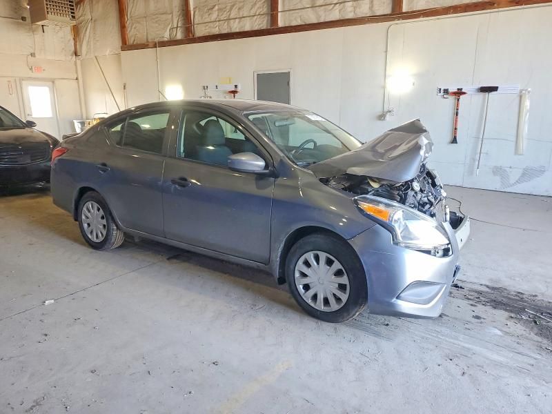 2018 Nissan Versa s