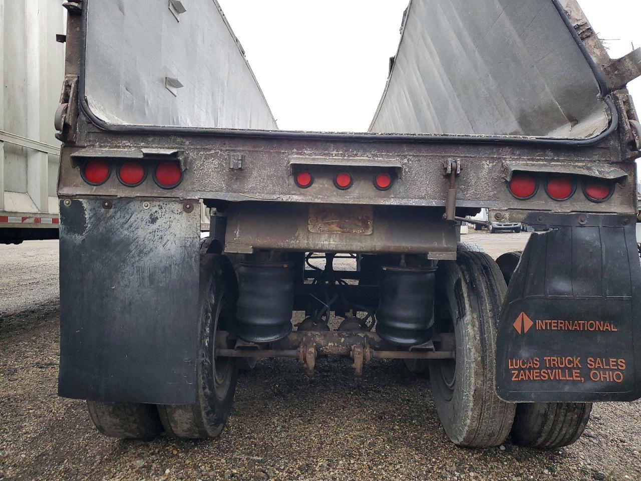 1998 Trst 1998 Trail Star END Dump Trailer
