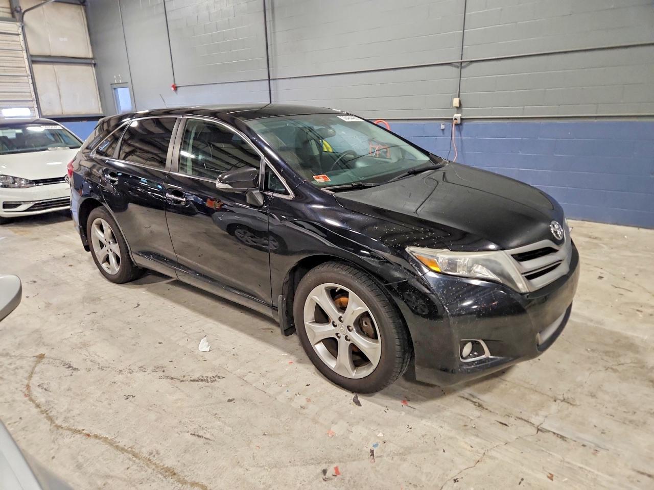 2013 Toyota Venza le