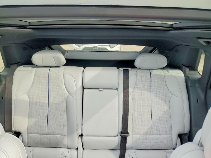 2024 Cadillac Lyriq Sport