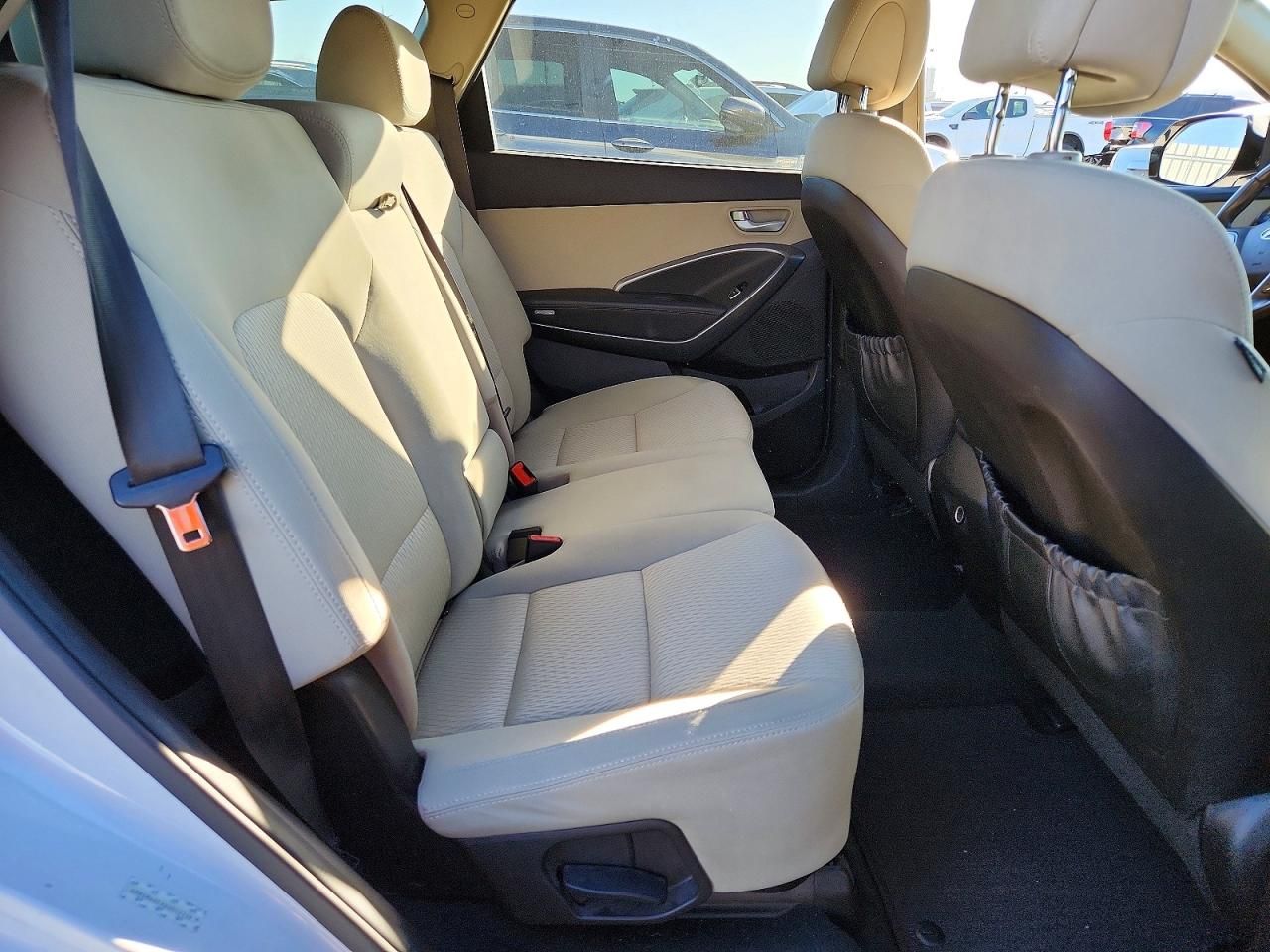 2013 Hyundai Santa fe gls