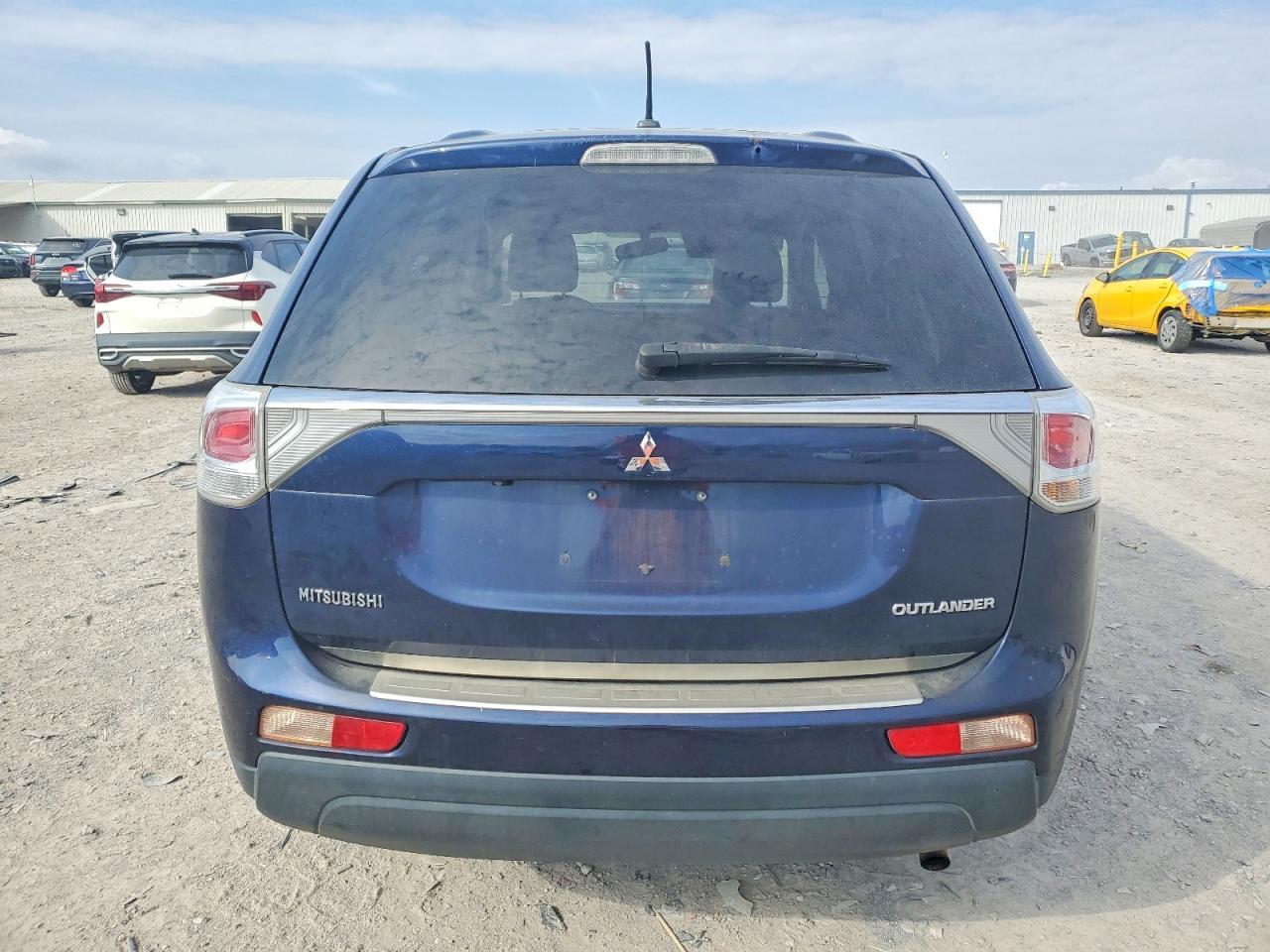 2014 Mitsubishi Outlander se