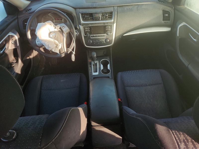 2016 Niss Altima 2.5 s