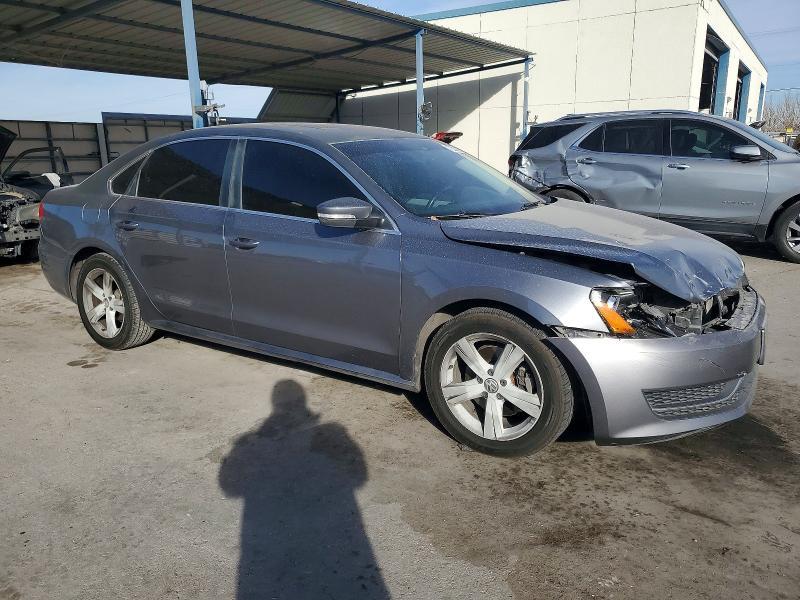 2013 Volkswagen Passat se