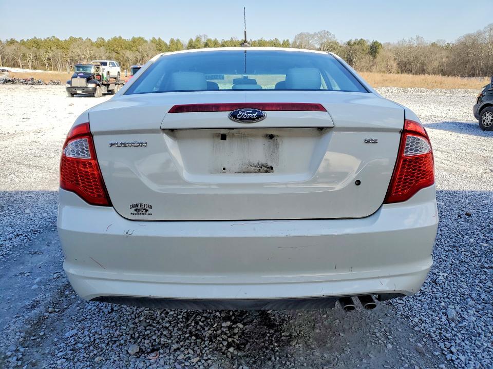 2011 Ford Fusion se