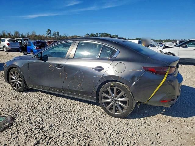 2019 Mazda 3 Preferred Plus
