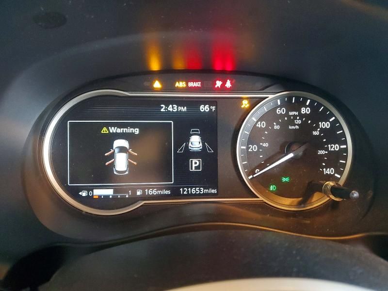 2019 Nissan Kicks sr