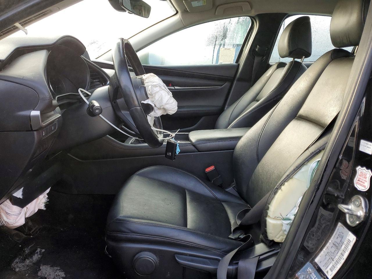 2021 Mazda 3 Select