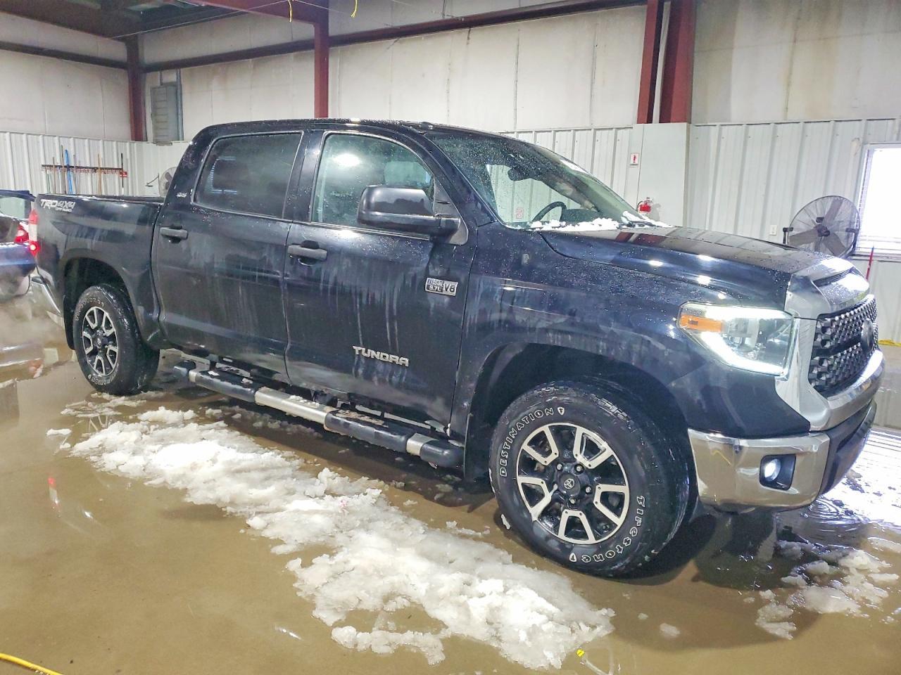 2018 Toyota Tundra SR5