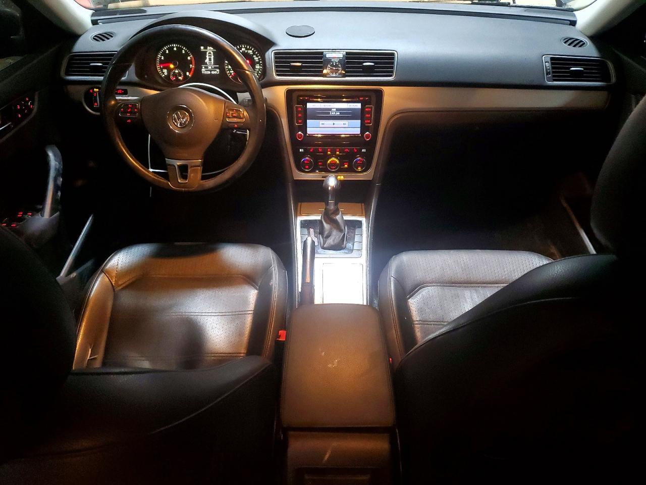 2012 Volkswagen Passat se