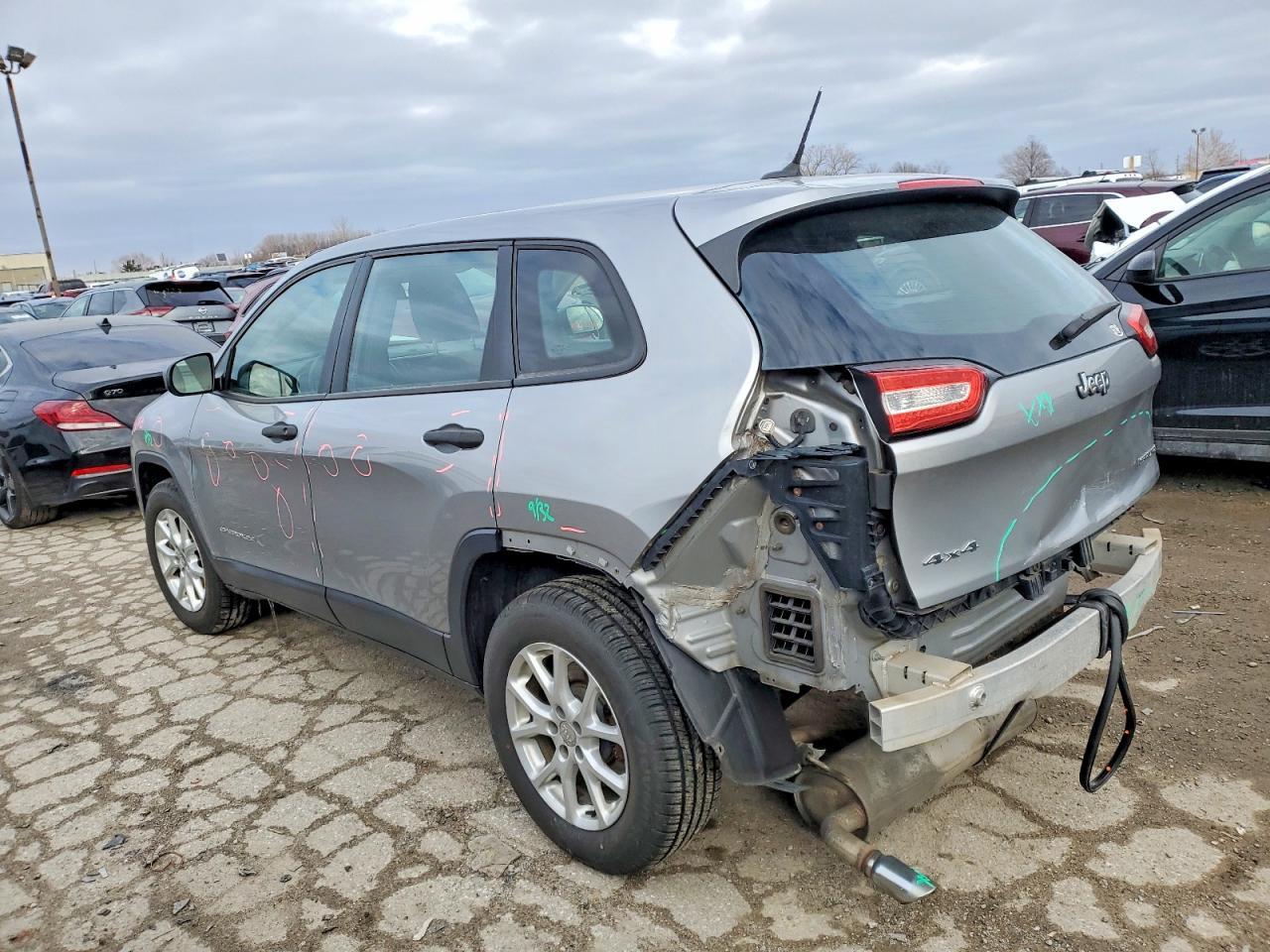 2014 Jeep Cherokee Sport