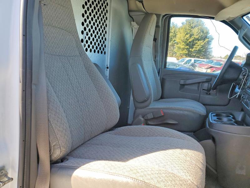 2023 Chevrolet Express G2500 Utility / Service van