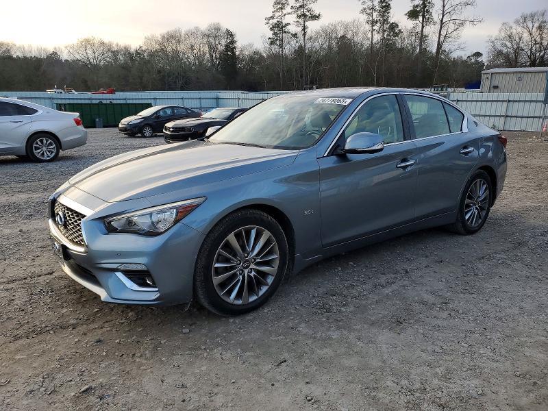 2018 Infiniti Q50 Luxe