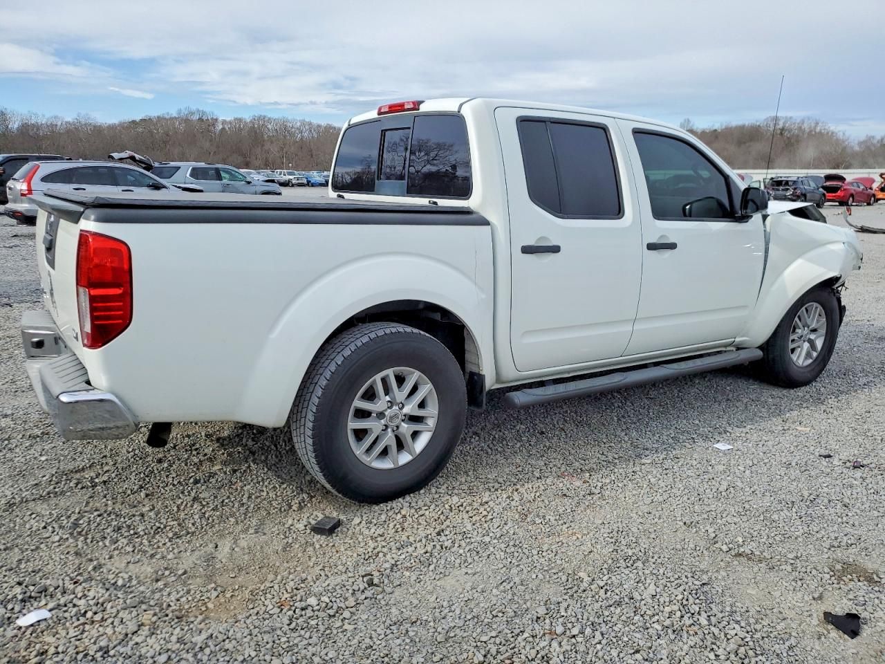 2016 Nissan Frontier s