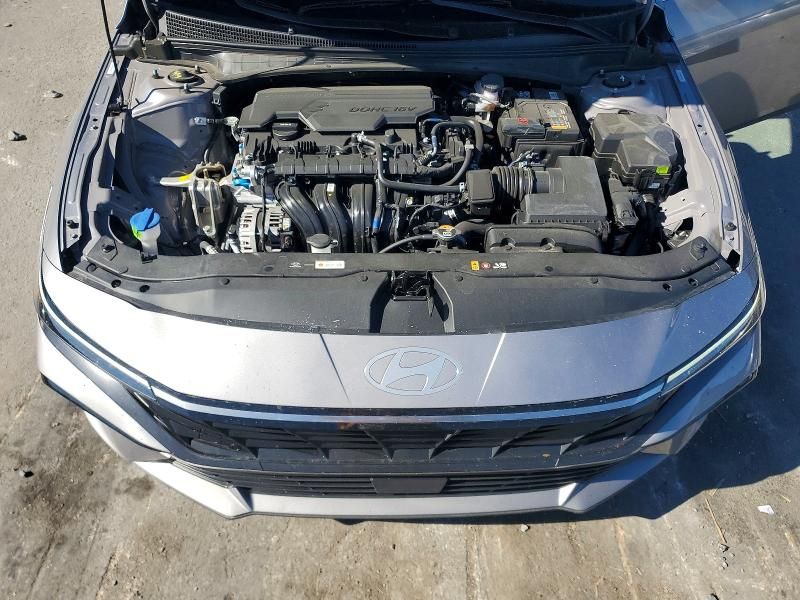 2025 Hyundai Elantra sel