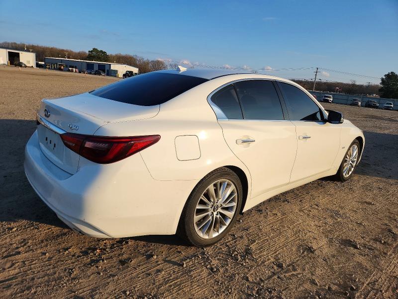 2018 Infiniti Q50 Luxe
