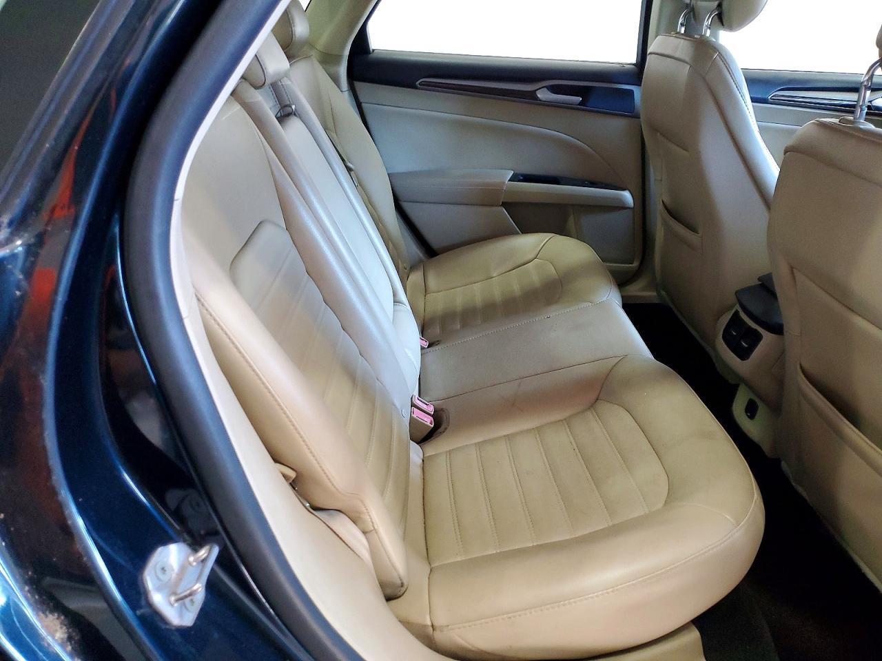 2014 Ford Fusion se