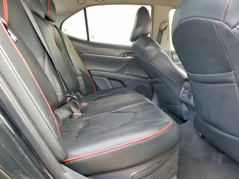 2018 Toyota Camry Hybrid