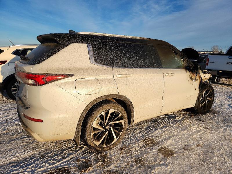 2024 Mitsubishi Outlander sel