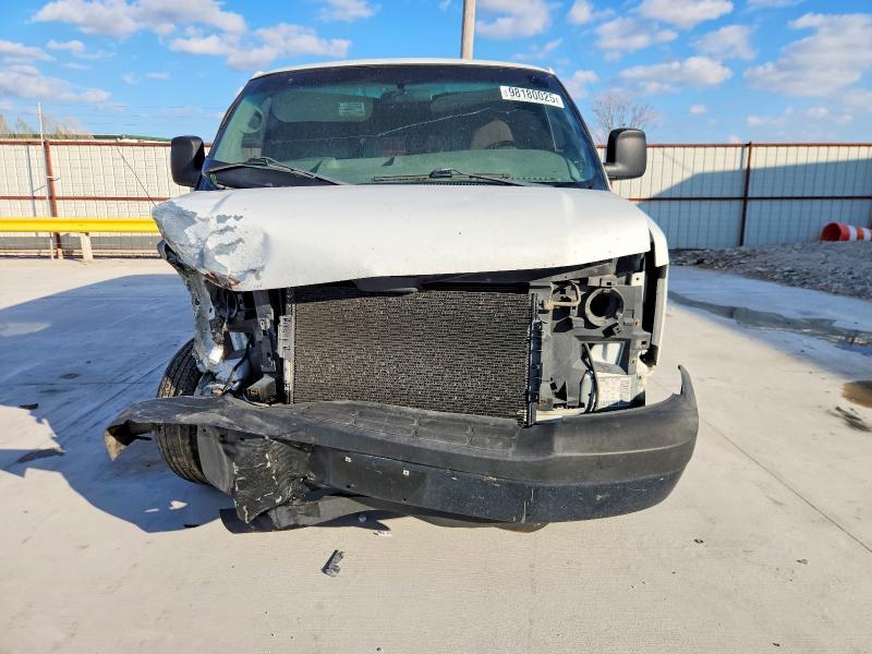 2004 Chevrolet Express 2500 Delivery Van