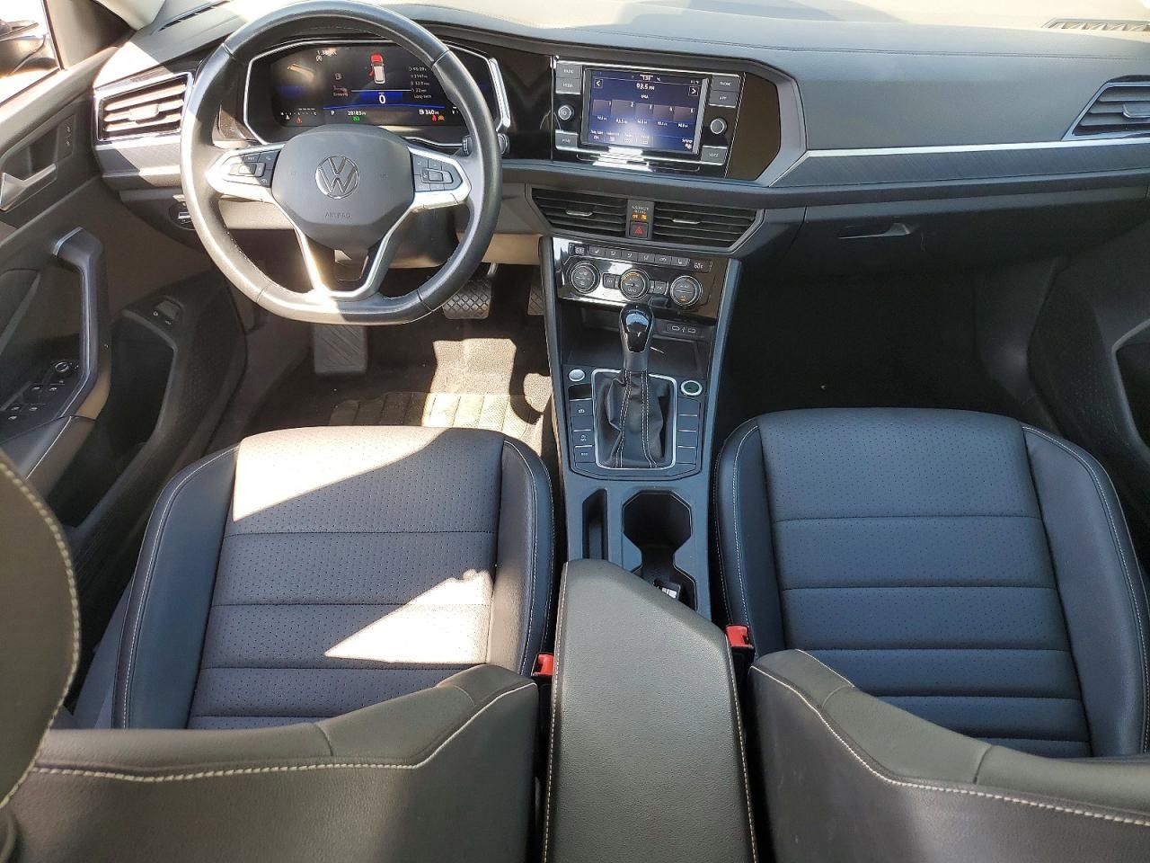 2024 Volkswagen Jetta se