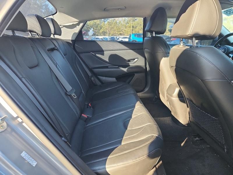 2023 Hyundai Elantra Limited