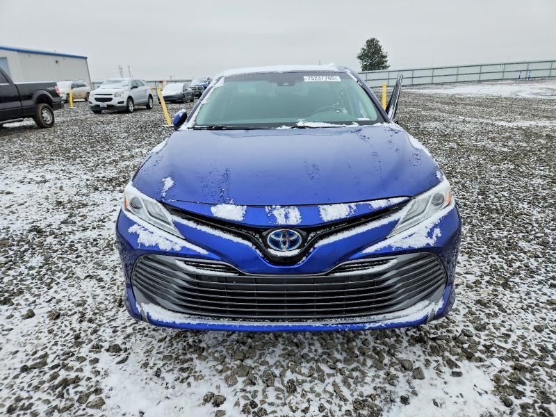 2018 Toyota Camry Hybrid xle