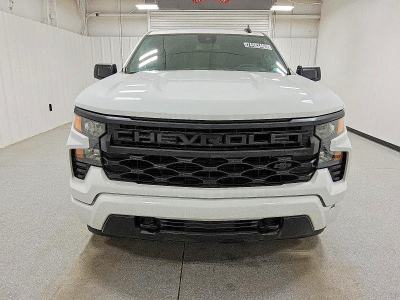 2022 Chevrolet Silverado C1500 Custom