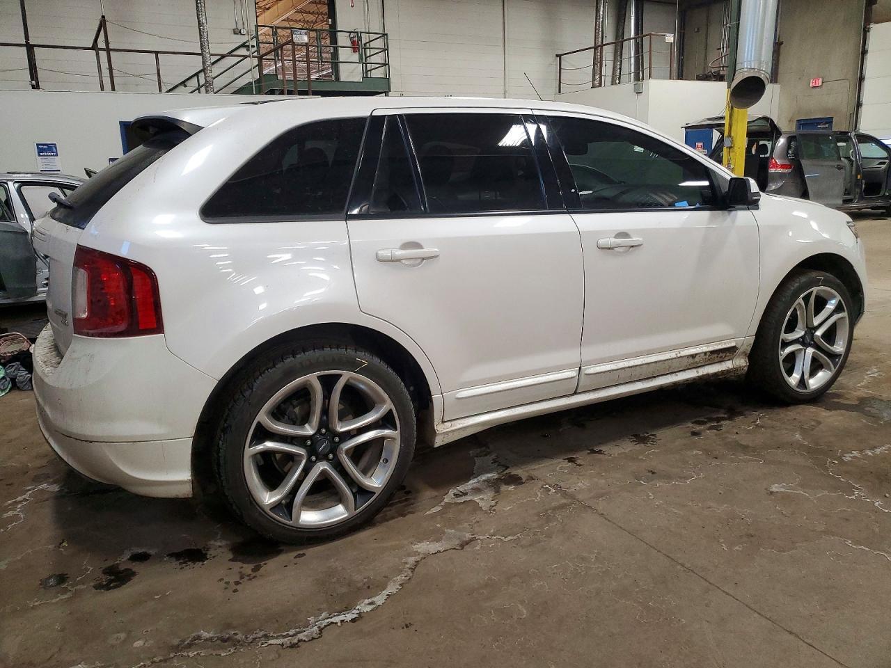 2013 Ford Edge Sport