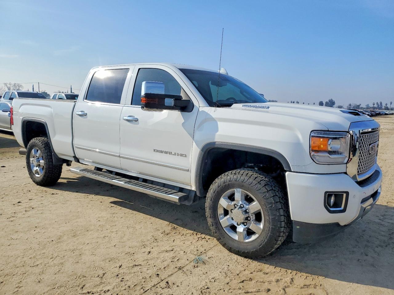 2017 GMC Sierra K3500 Denali