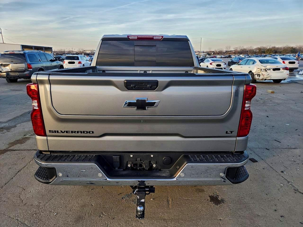 2024 Chevrolet Silverado C1500 LT