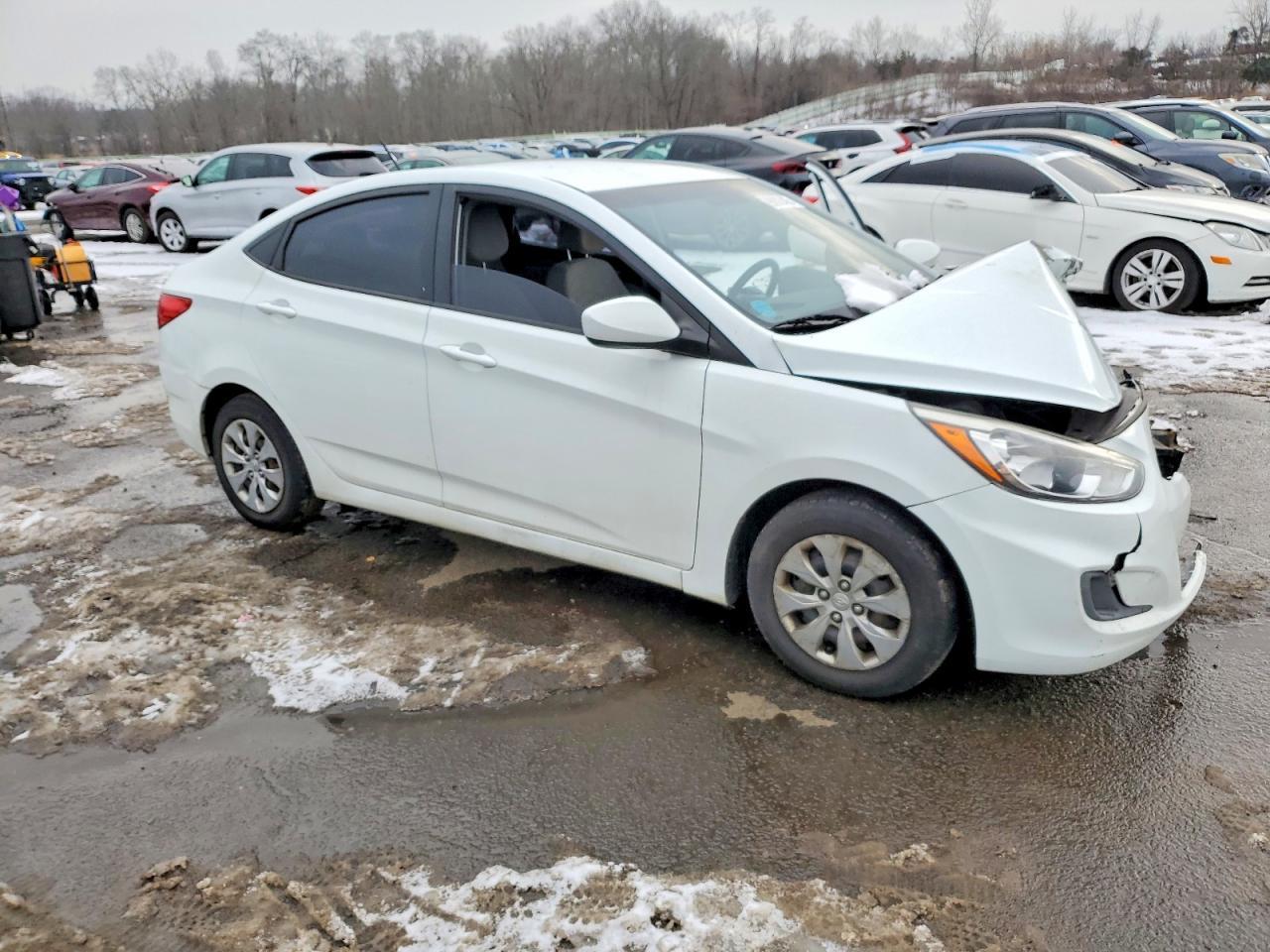 2016 Hyundai Accent se