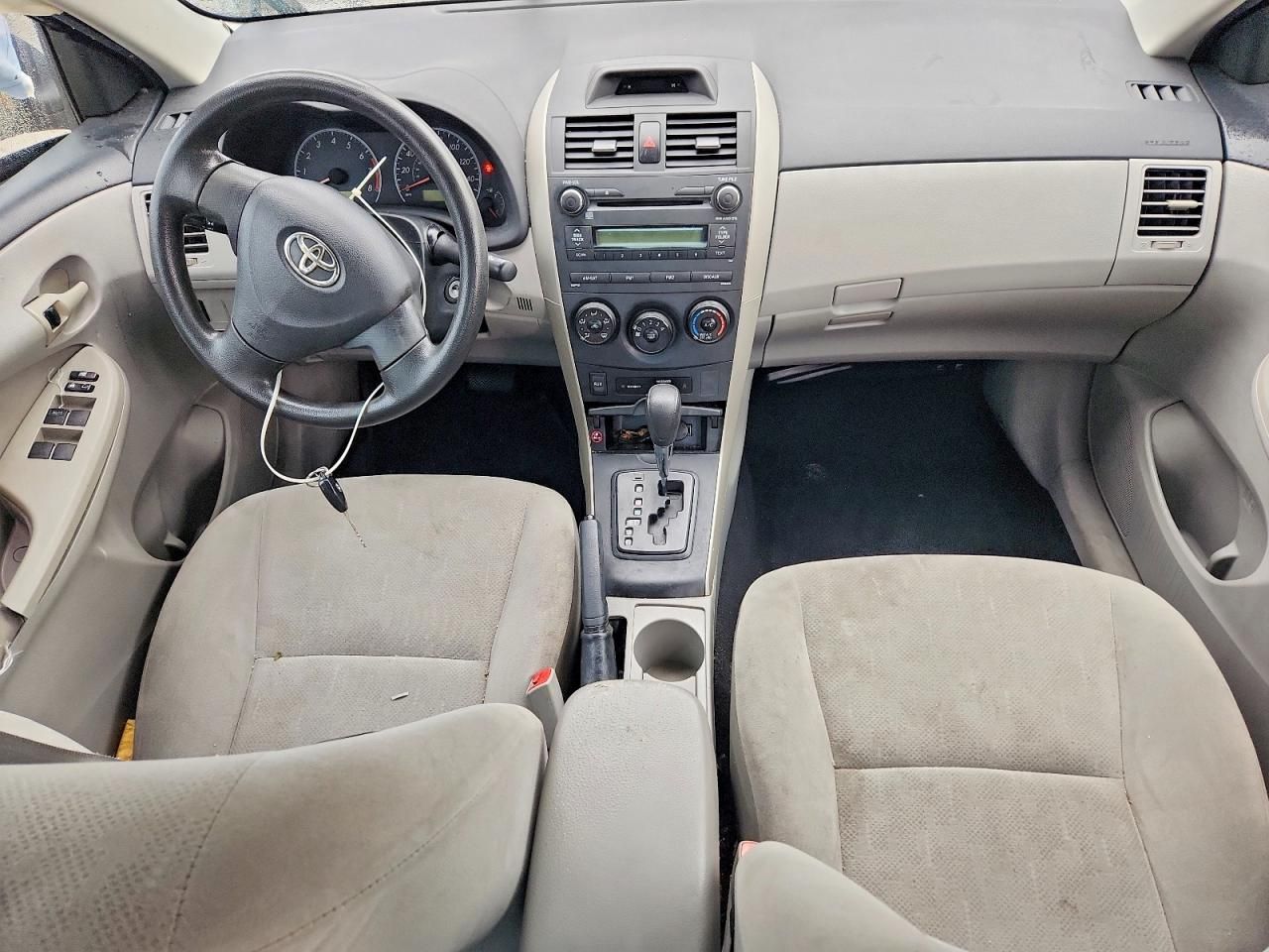 2013 Toyota Corolla l