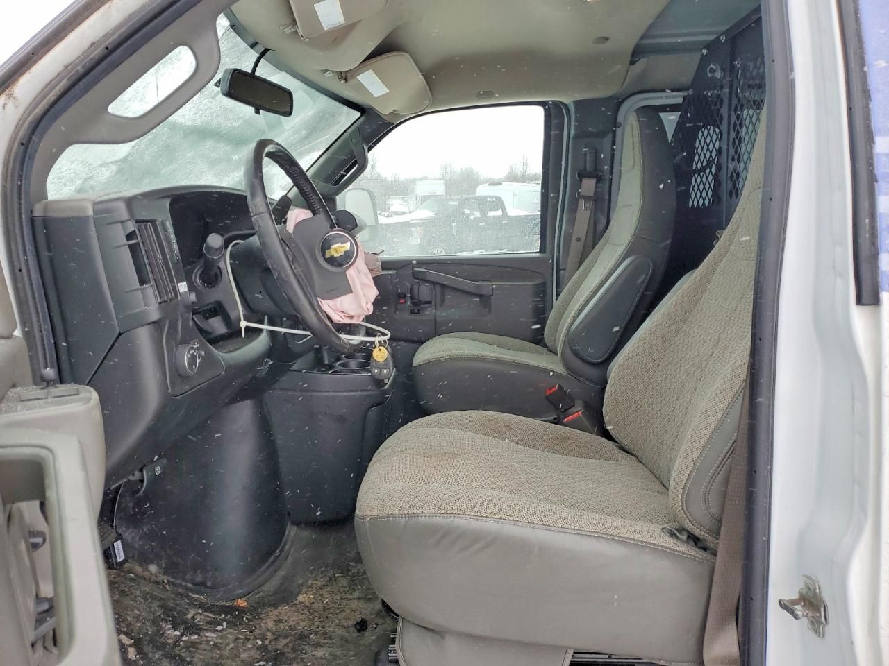 2021 Chevrolet Express G2500 Utility / Service Van