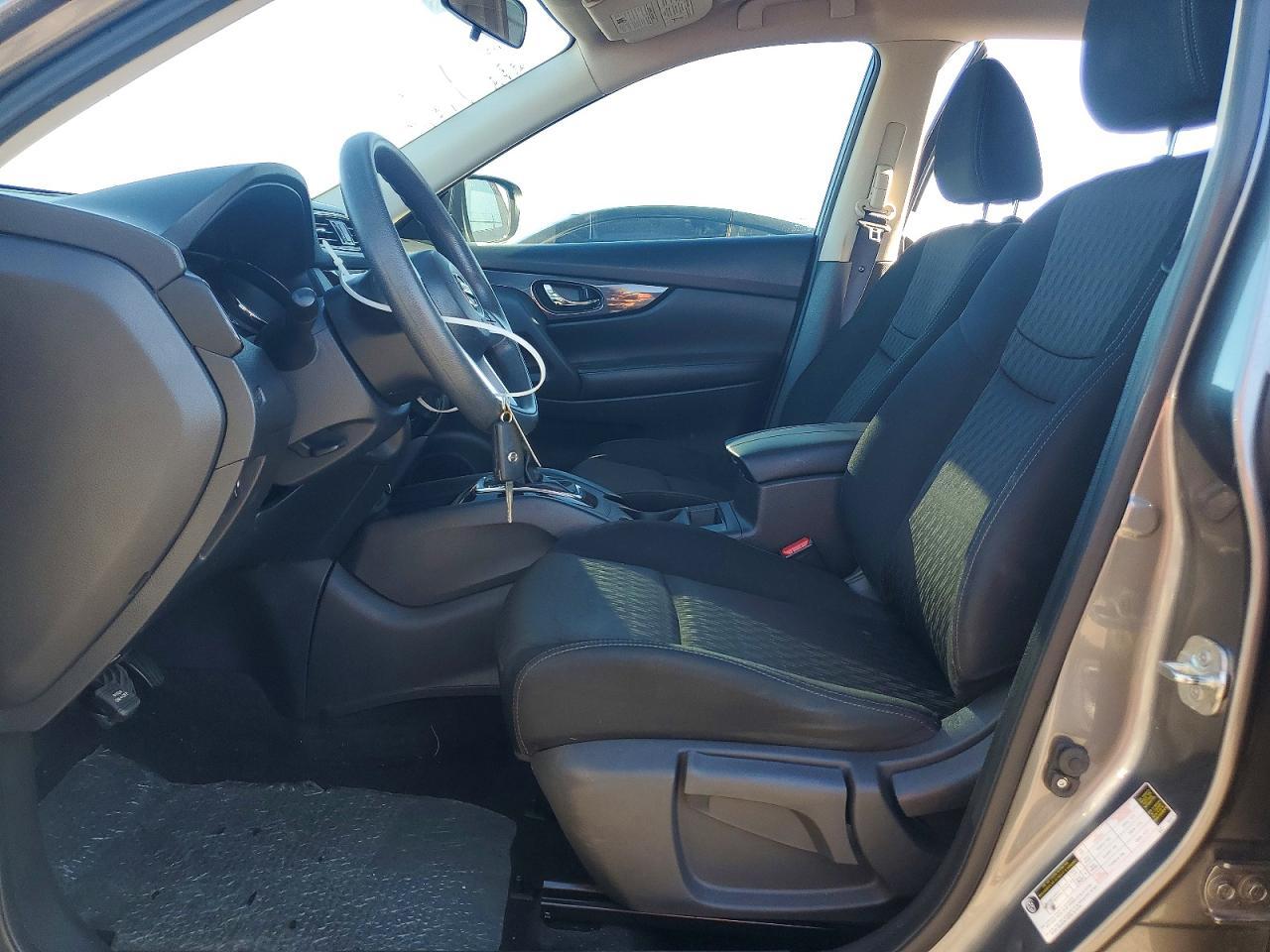 2018 Nissan Rogue s