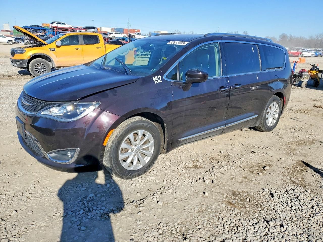 2018 Chrysler Pacifica Touring l