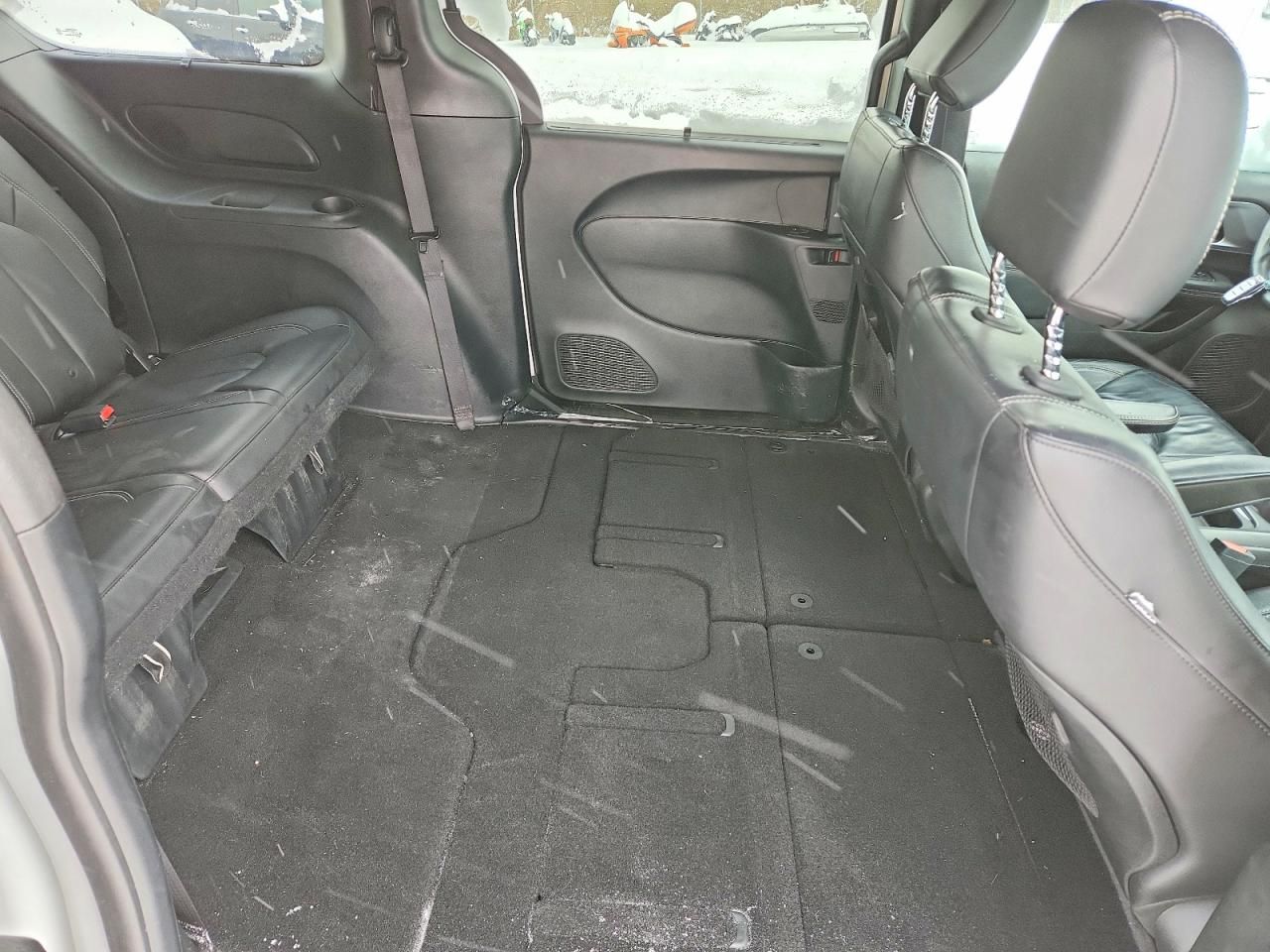 2018 Chrysler Pacifica Touring l