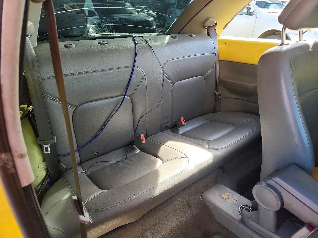 2000 Volkswagen New Beetle gls