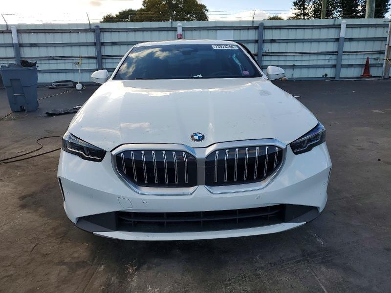 2024 BMW 530 i