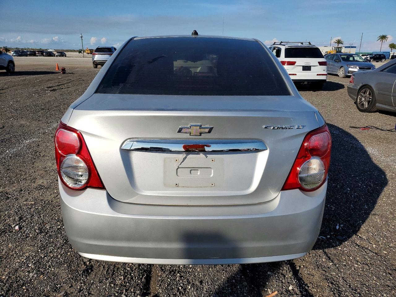 2014 Chevrolet Sonic lt